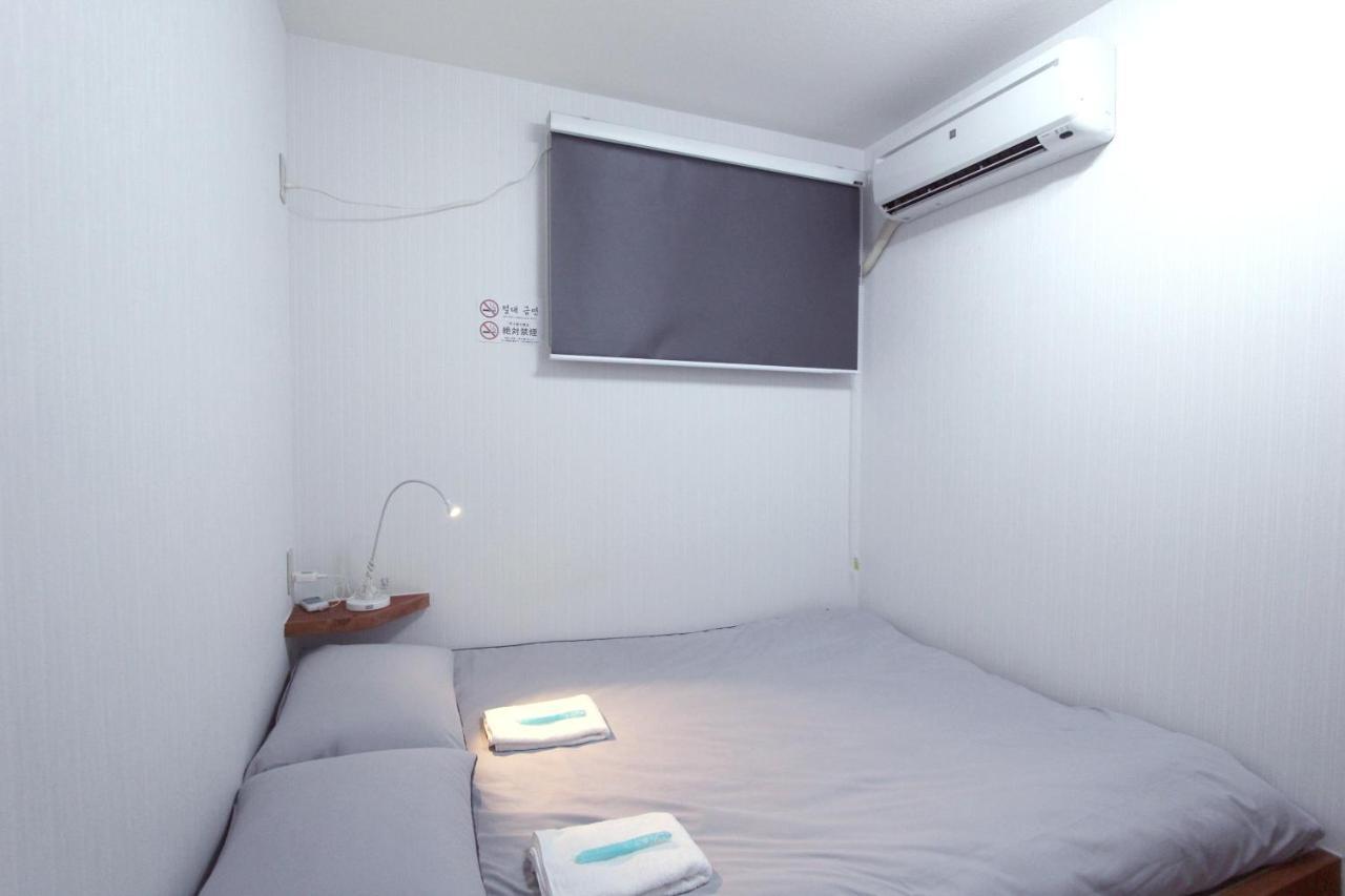 I Osaka House Hotel Kültér fotó