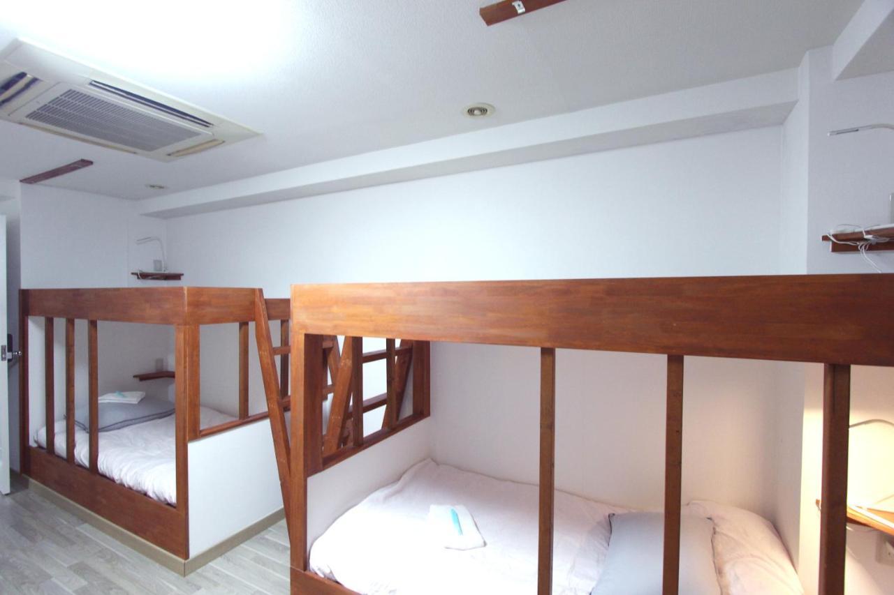 I Osaka House Hotel Kültér fotó