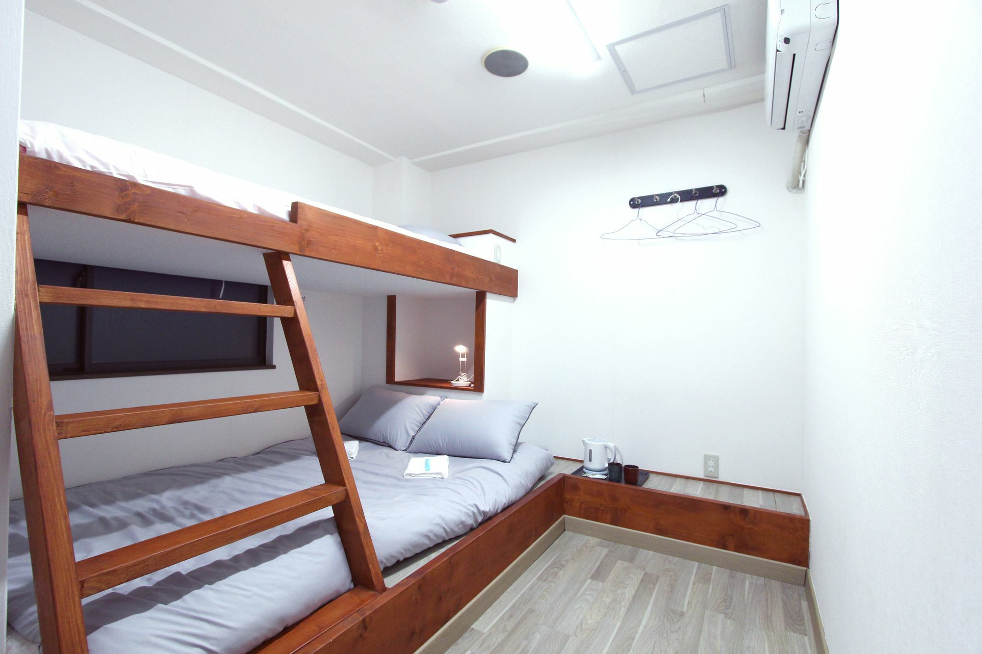I Osaka House Hotel Kültér fotó
